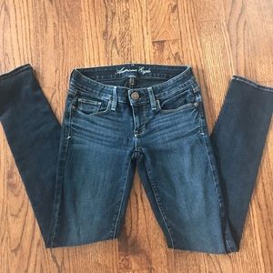 American Eagle stretch size 2 jeans